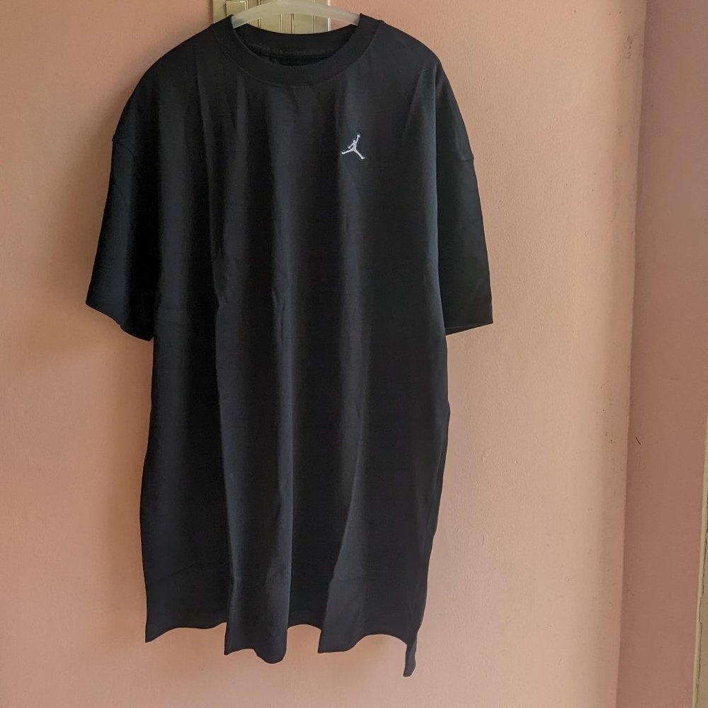Nike Air Jordan Essentials t-shirt dress in black, S